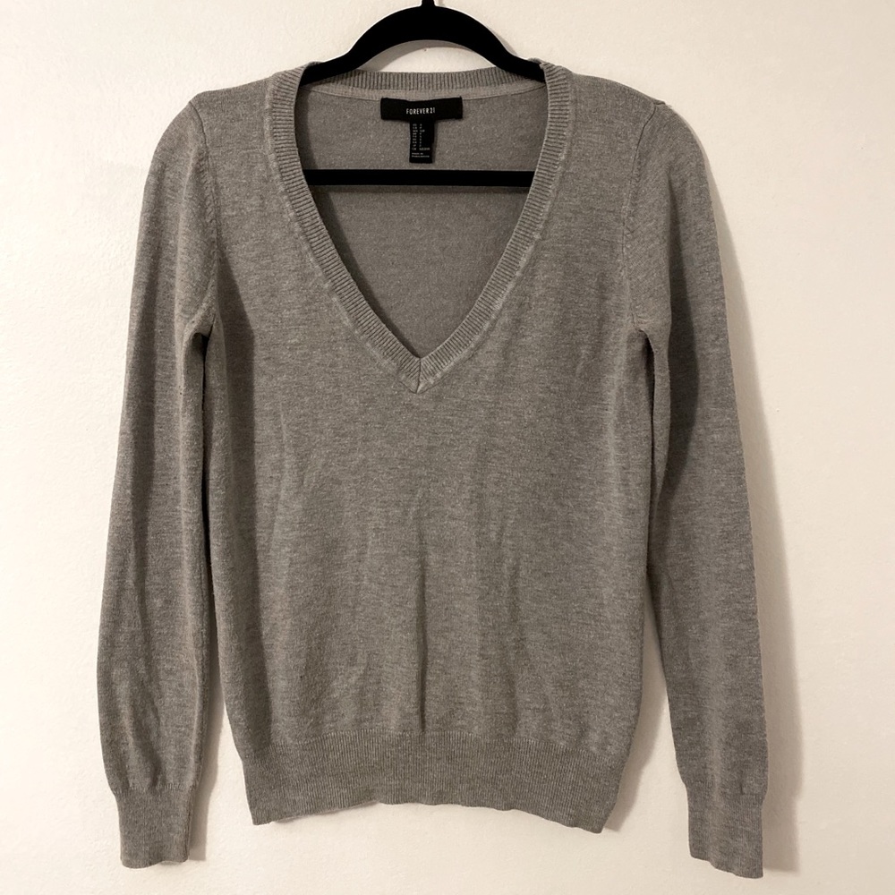 Forever 21 Gray V-Neck Sweater